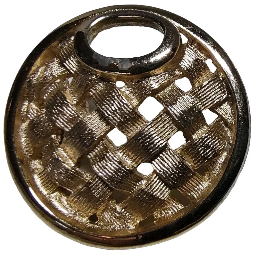 Vintage Sarah Coventry Brooch Gold Tone Round‎ Basket Weave Pin One Inch SEE
